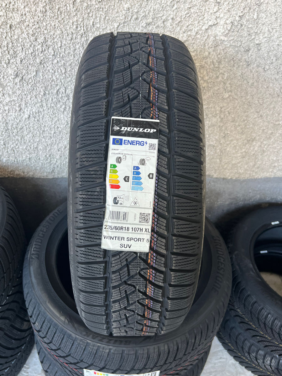 2 шины/2 anvelope 235/60 R18 Dunlop WinterSport 5 Suv/ Доставка, livrare toata Moldova фото 0