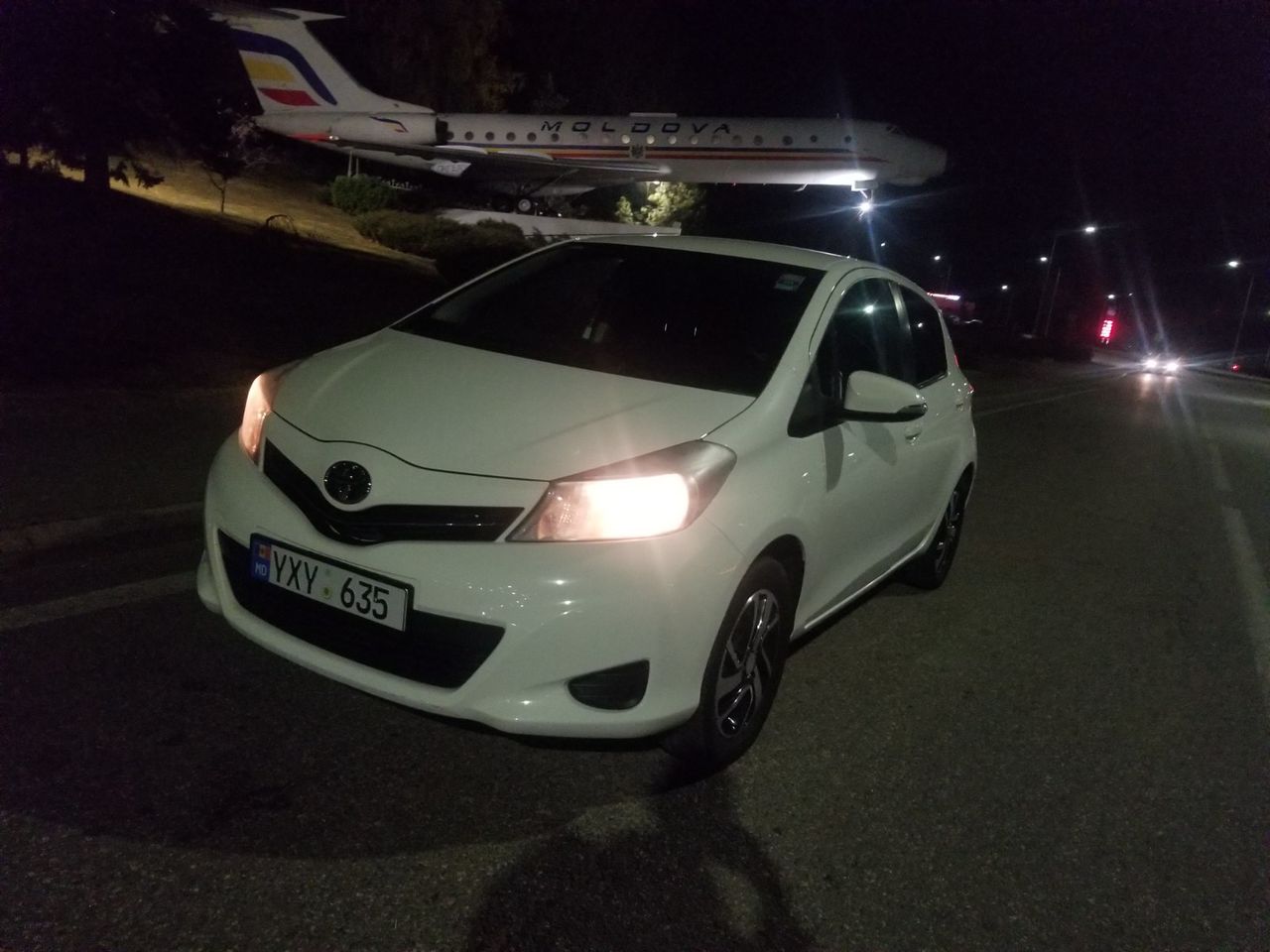 Chirie auto de la10 euro/zi Ford Fusion Toyota Prius Dacia foto 1