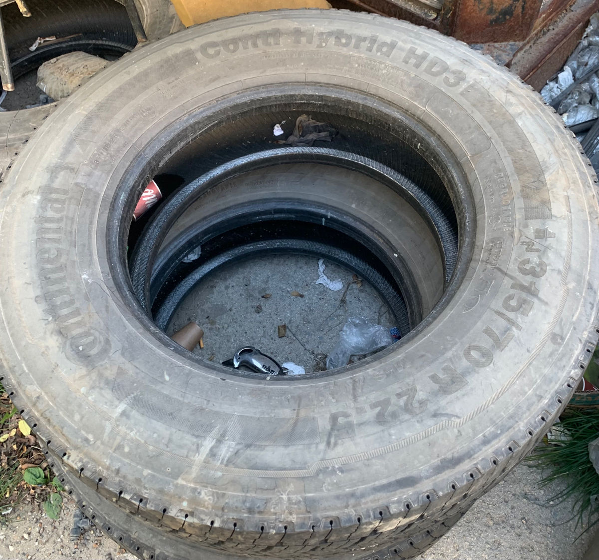 cauciucuri-385-65-22-5315-70-22-5in-stare-buna