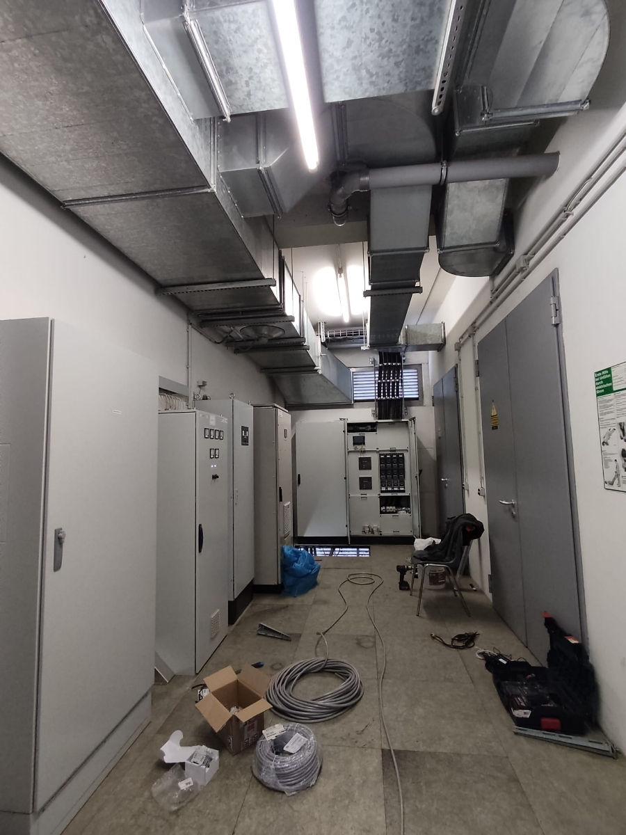 Servicii de verificare a panourilor fotovoltaice. foto 6
