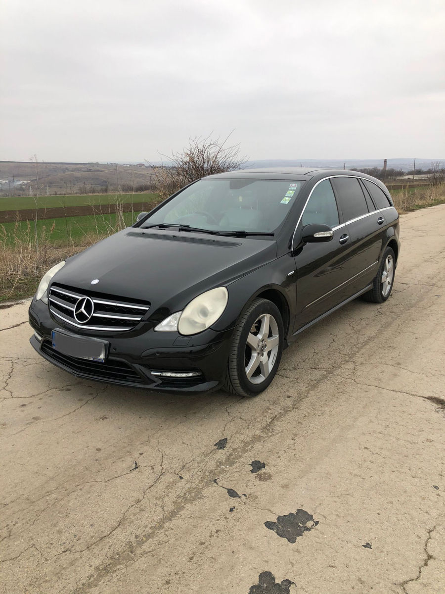 Dezmembrez Mercedes w251 piese R-class 6 locuri foto 1