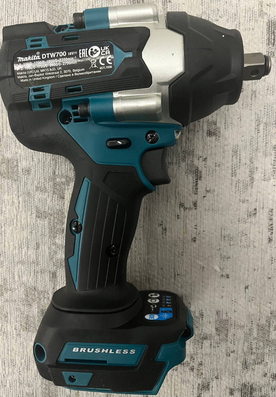 Гайковерт Makita DTW 700Z foto 1