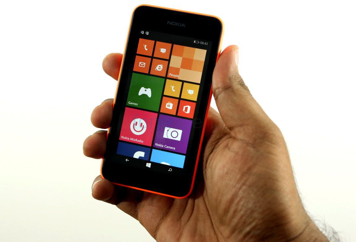 Nokia Lumia 530 две сим карты (4 ядра. windows 8.1) - новый, срочно,  недорого