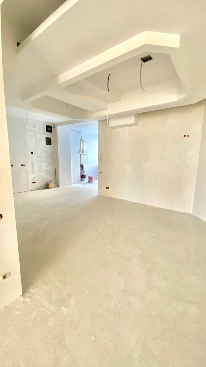 Apartament cu 4 camere, 212 m², Râșcani, Chișinău foto 2