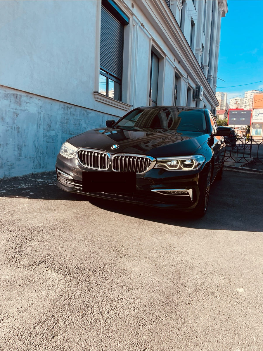 BMW 5 Series foto 1