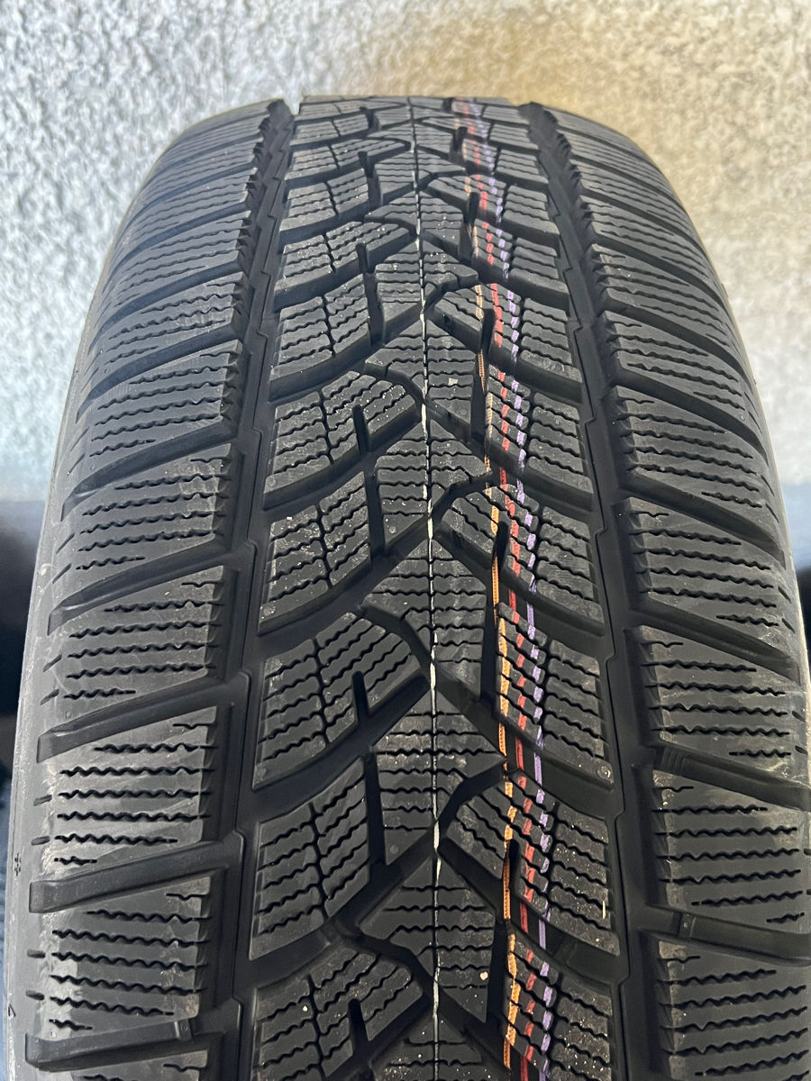 2 шины/2 anvelope 235/60 R18 Dunlop WinterSport 5 Suv/ Доставка, livrare toata Moldova фото 2