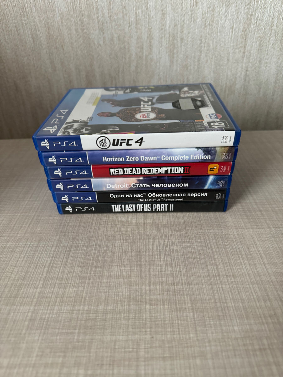 Vand PS4 PRO 1TB stare practic noua  foto 6