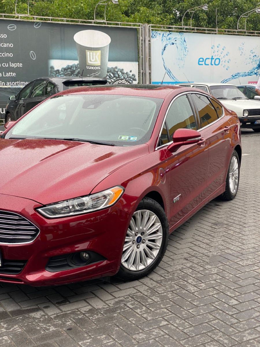 Ford Fusion foto 8