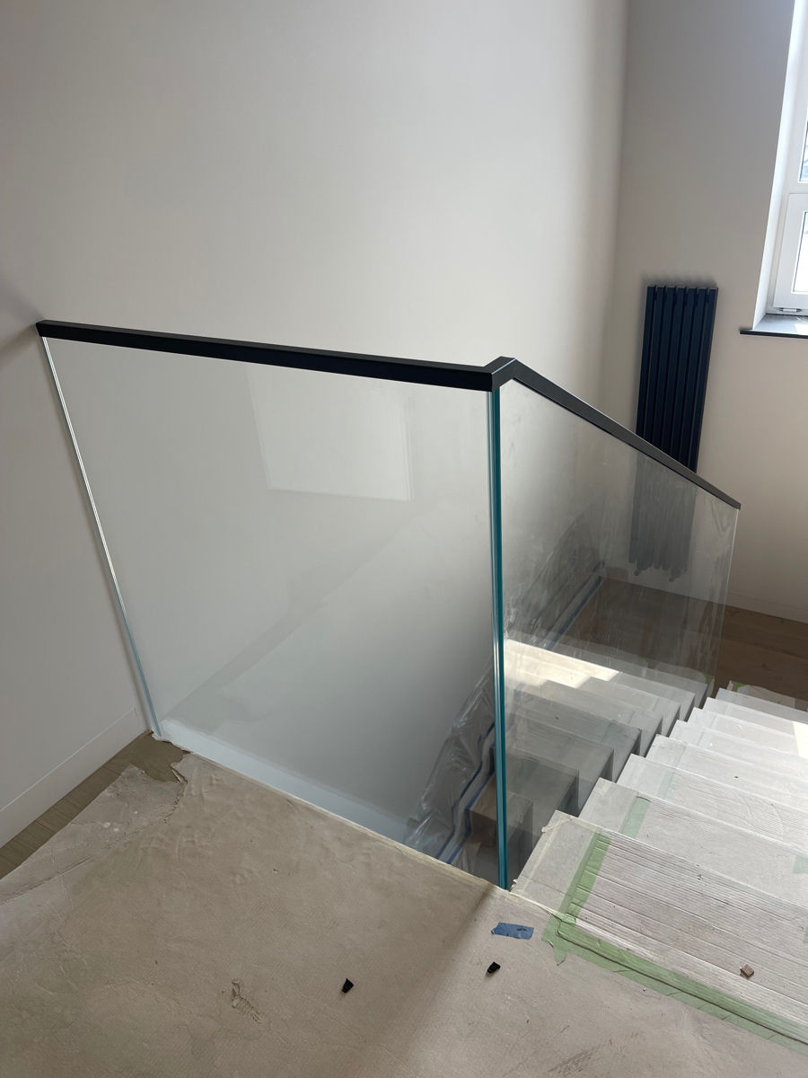 Balustrade din sticlă securizată foto 3
