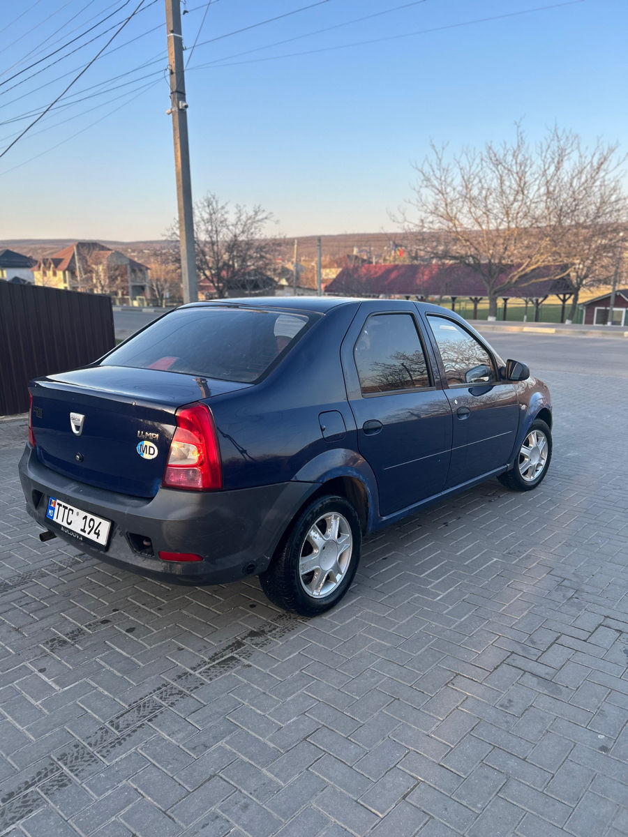 Dacia Logan foto 3