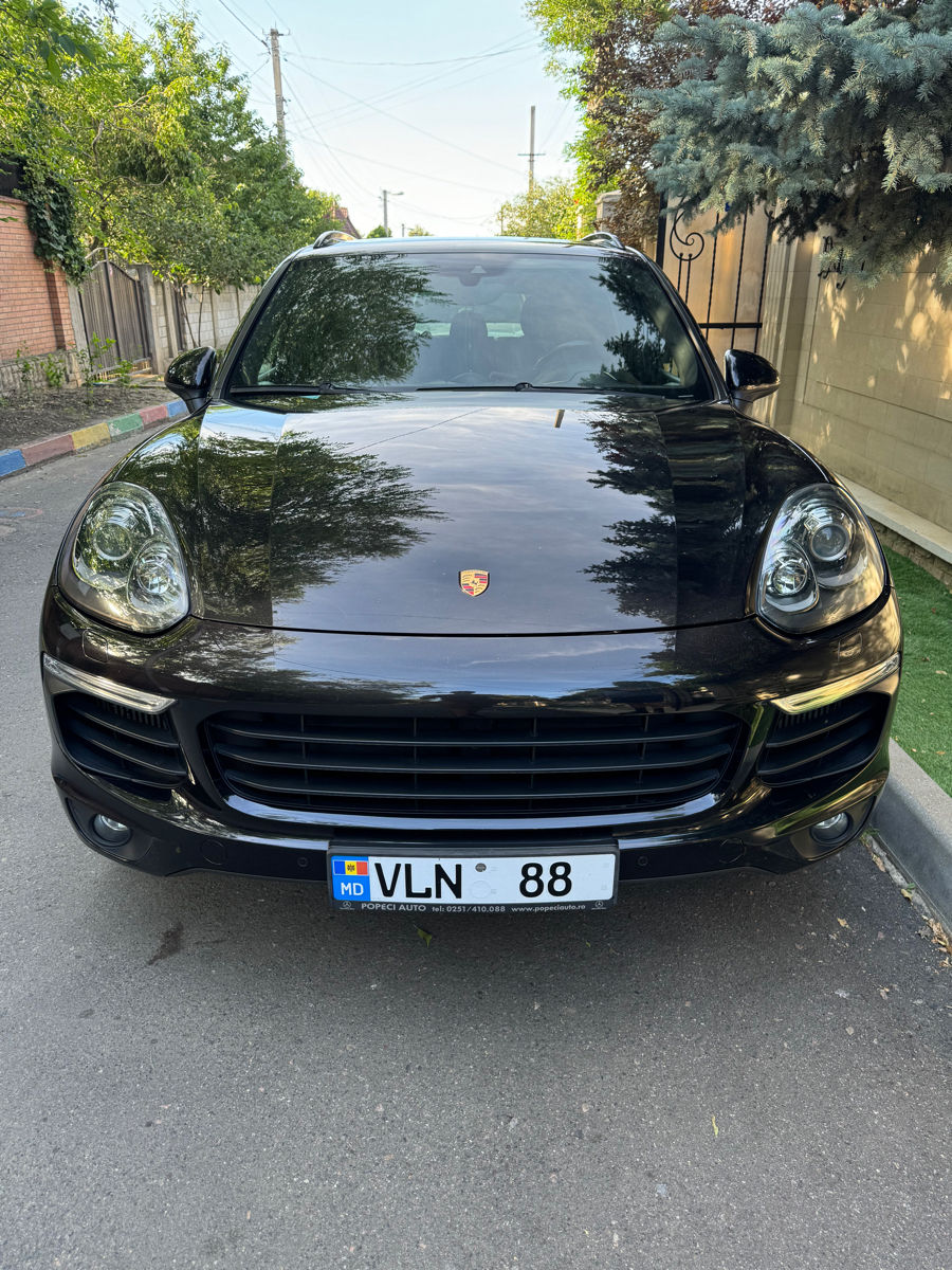 Porsche Cayenne foto 1