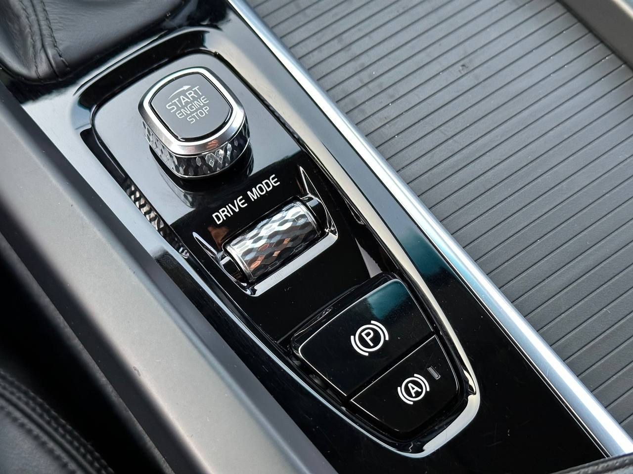 Volvo XC60 foto 15