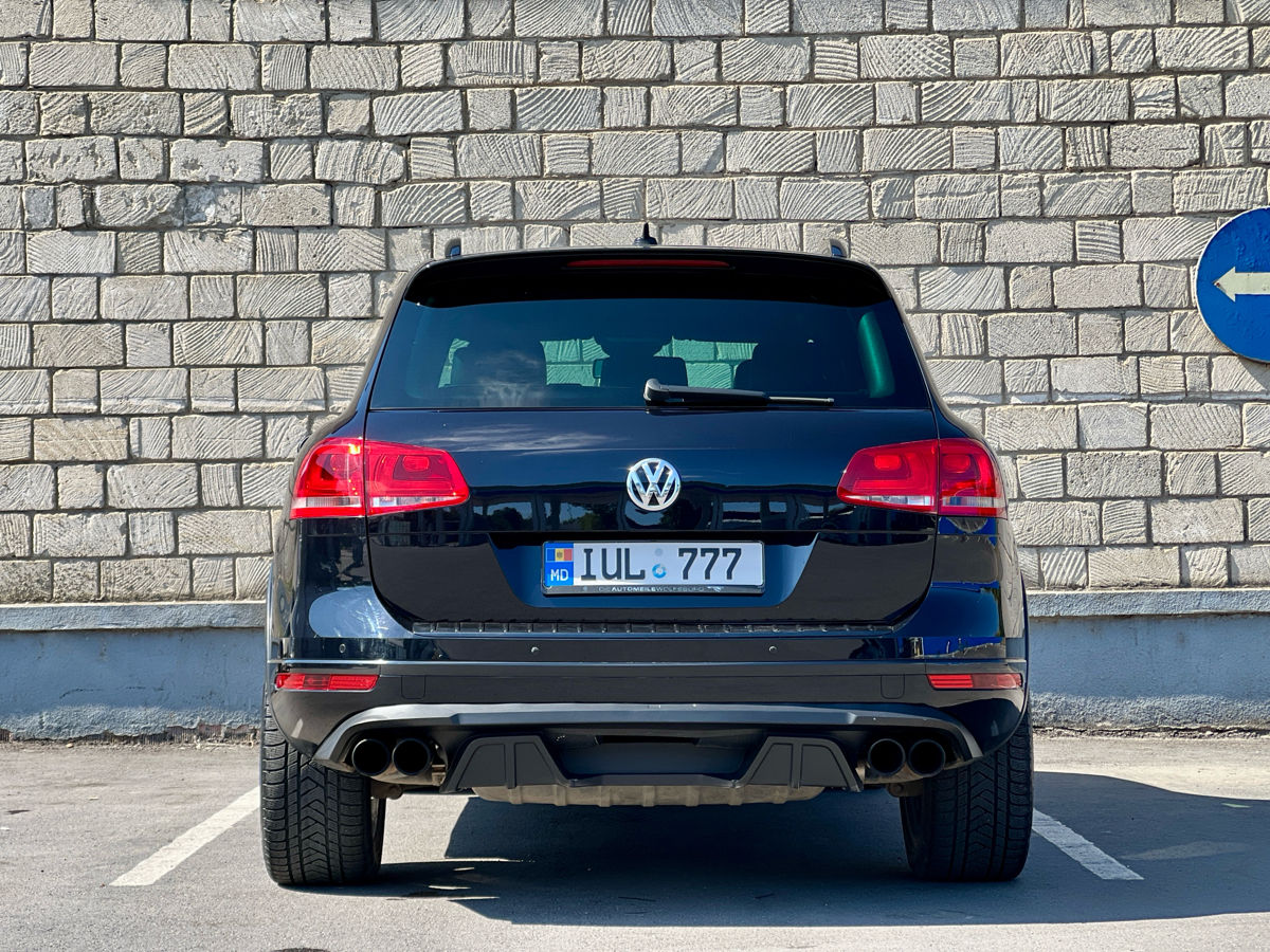Volkswagen Touareg foto 2
