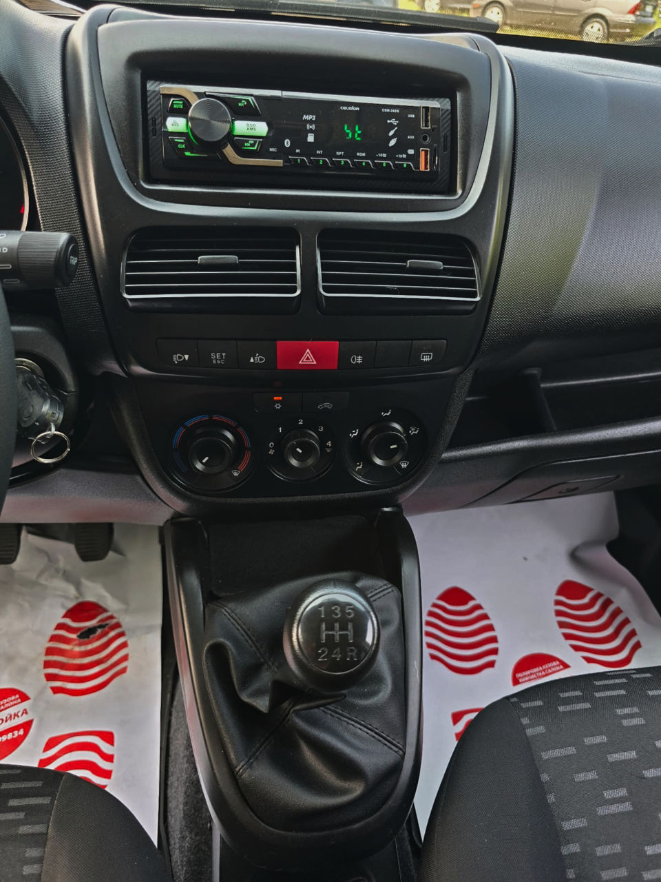 Opel Combo foto 6