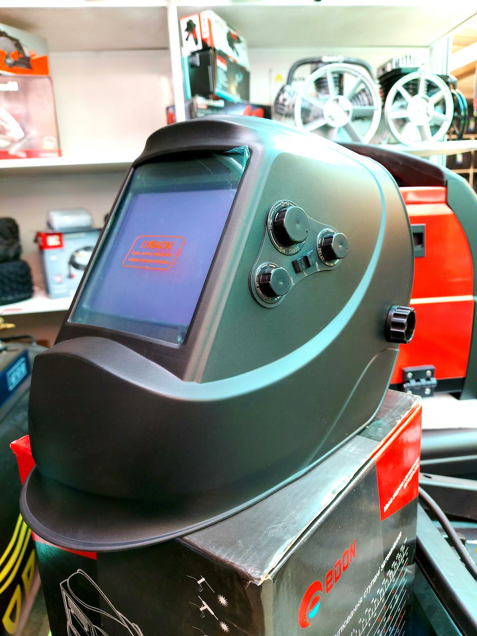 Профессиональная  Маска  Хамелеон Edon Ed-20000 foto 0