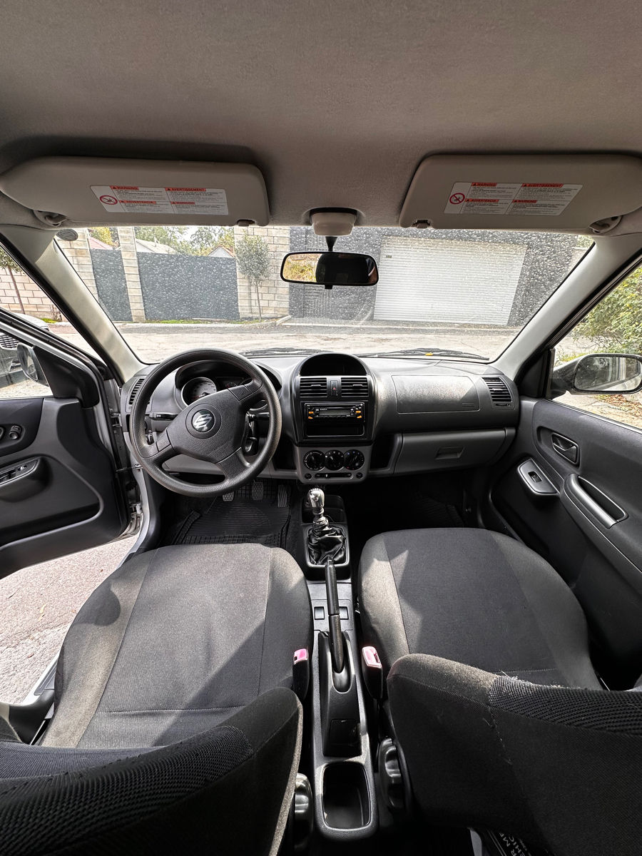 Suzuki Ignis foto 7