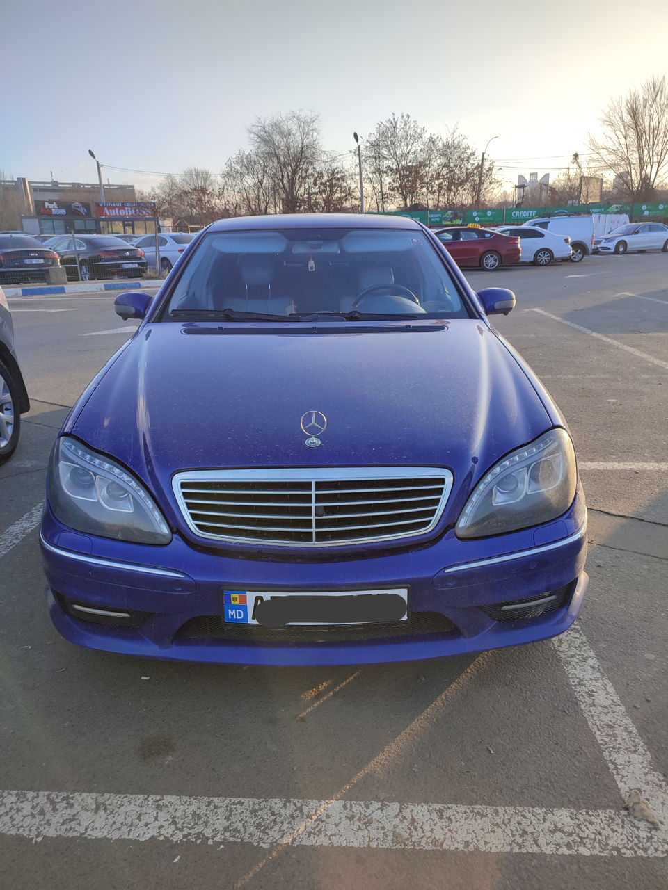 Mercedes S-Class foto 1