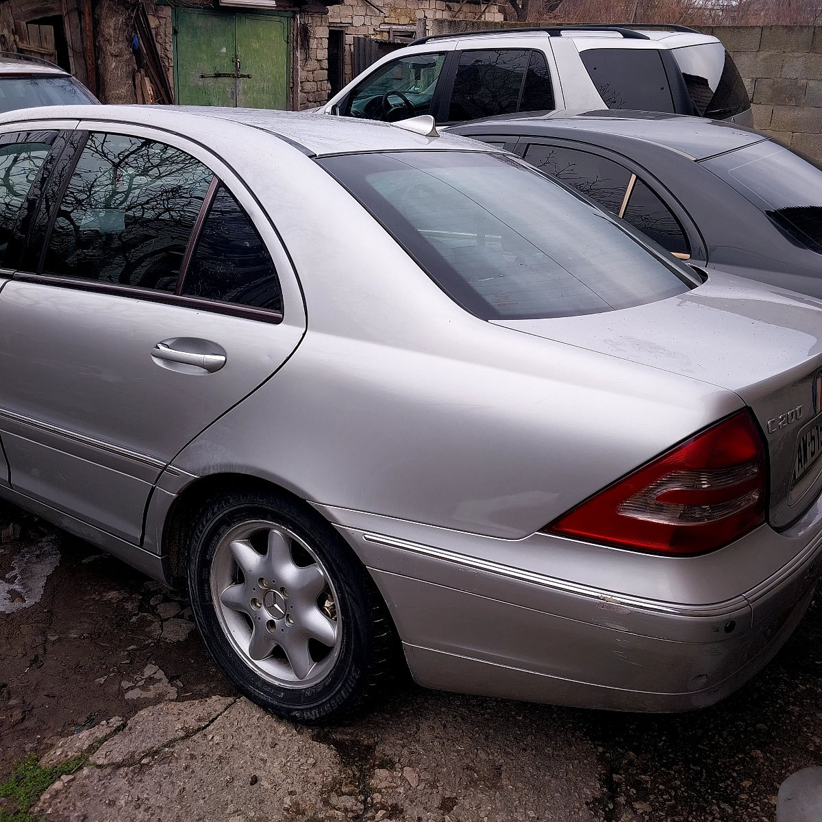 Mercedes C-Class foto 6