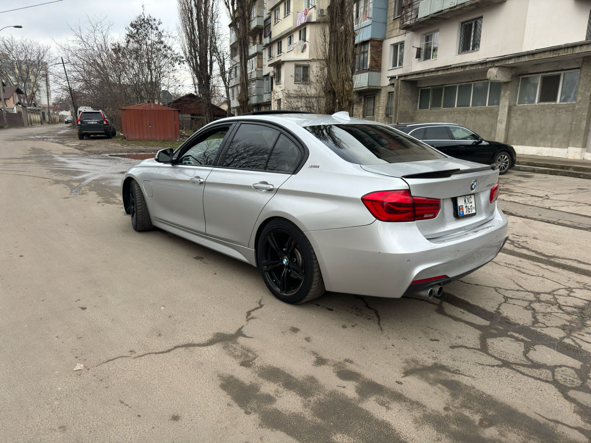 BMW 3 Series foto 1