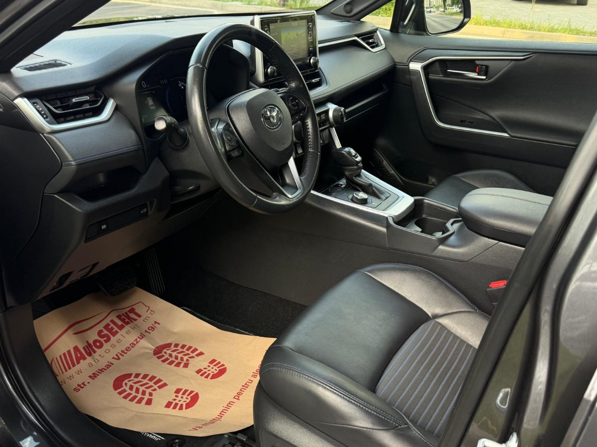 Toyota Rav 4 2021 photo 8