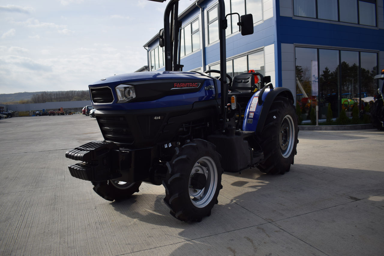 Se vinde Tractor Farmtrac 6075 foto 6