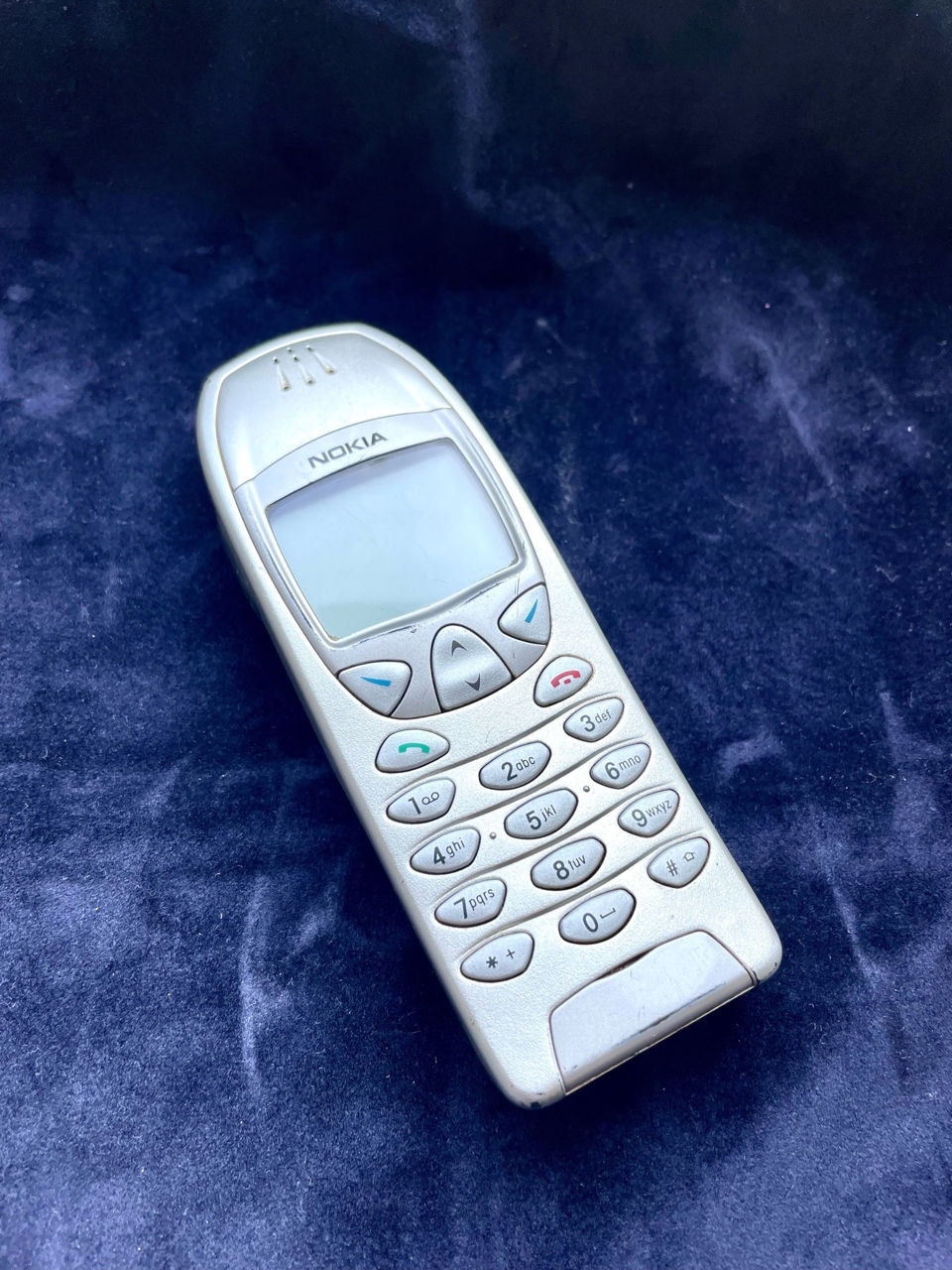 Nokia 6210