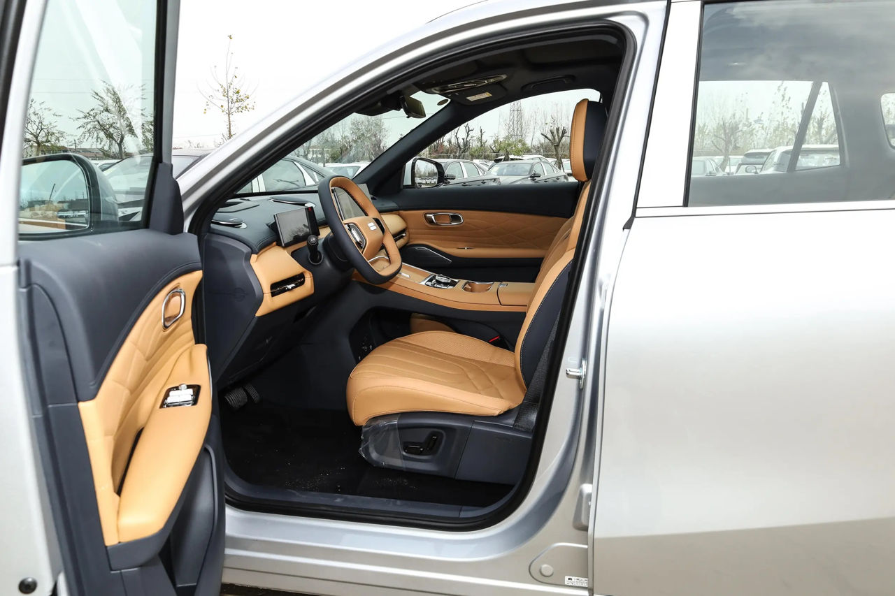 Geely Galaxy L7 фото 3