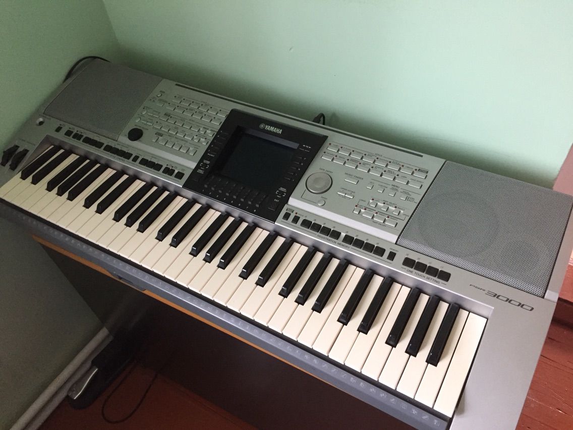 Купить ямаха пср. Yamaha PSR 3000. Синтезатор Ямаха 3000. Ямаха ПСР 999. Yamaha PSR 7000.