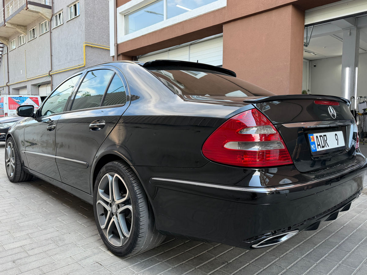MercedesE-Class