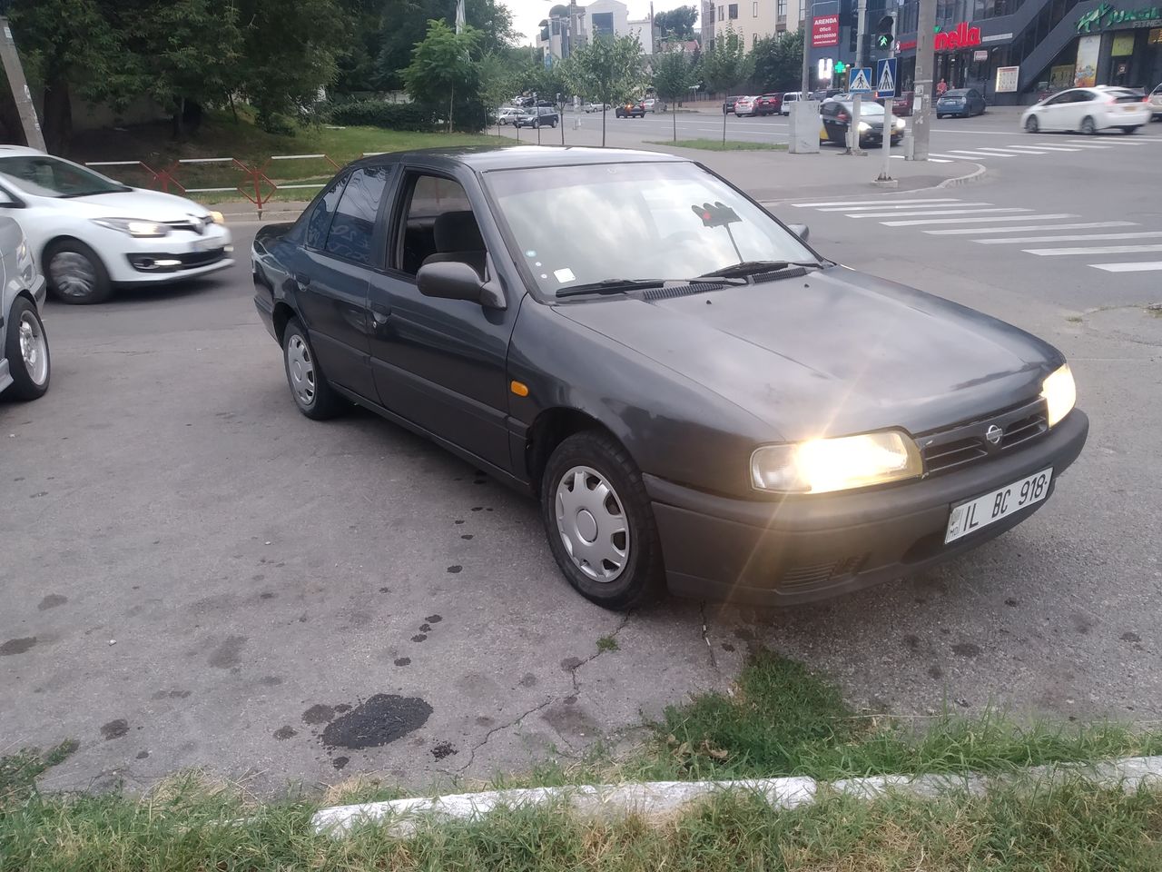 Nissan Primera foto 0