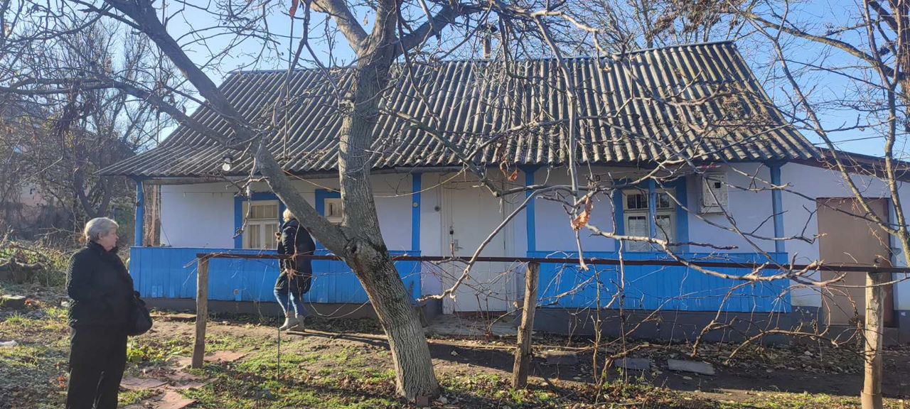 с. Коржево 15 км от Киш. Дом 55m+14 сот. Дом на берегу Днестра. Можно зим. Прописка! Уч. можно рад