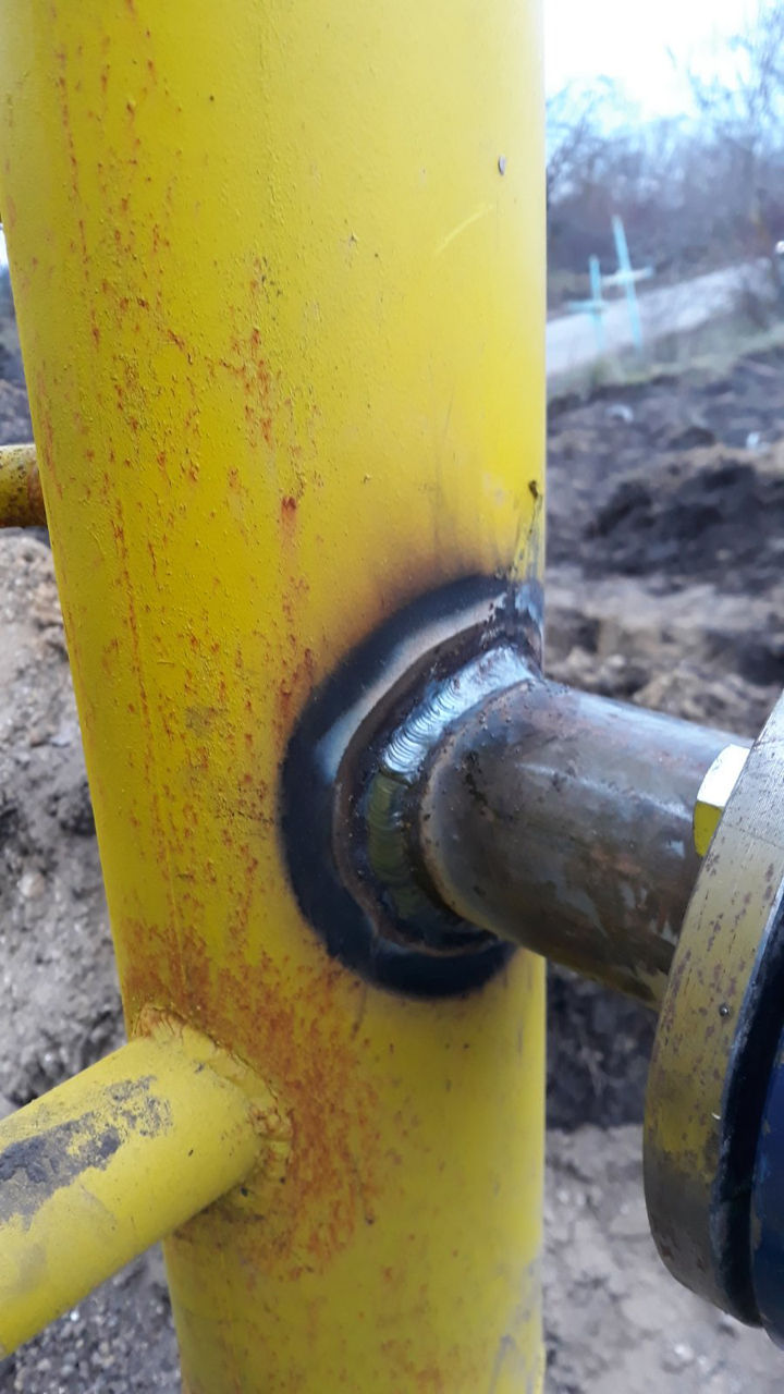 Svarscic Electrogazosudor profesional la sudarea tevilor de gas .apa . si constructii metalice. foto 0