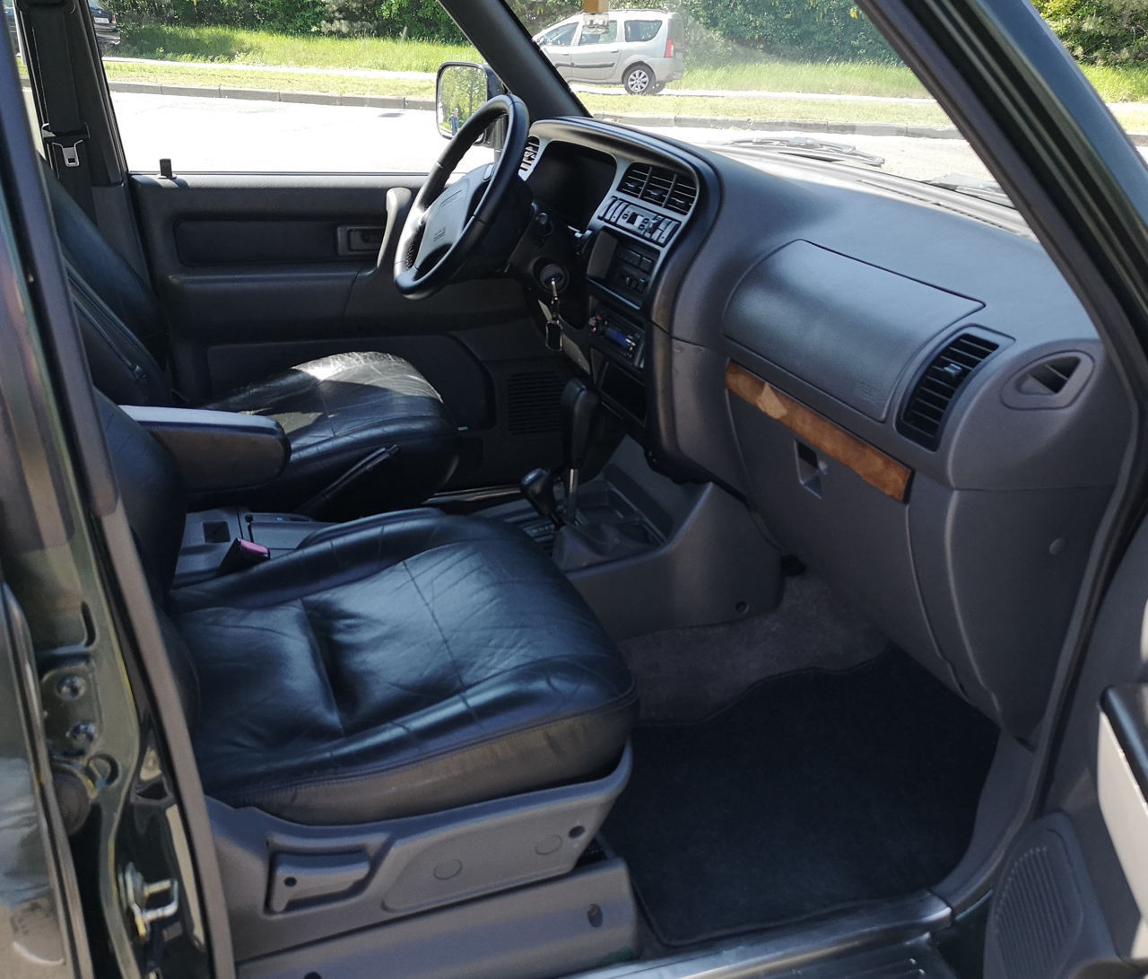 Isuzu Trooper foto 13