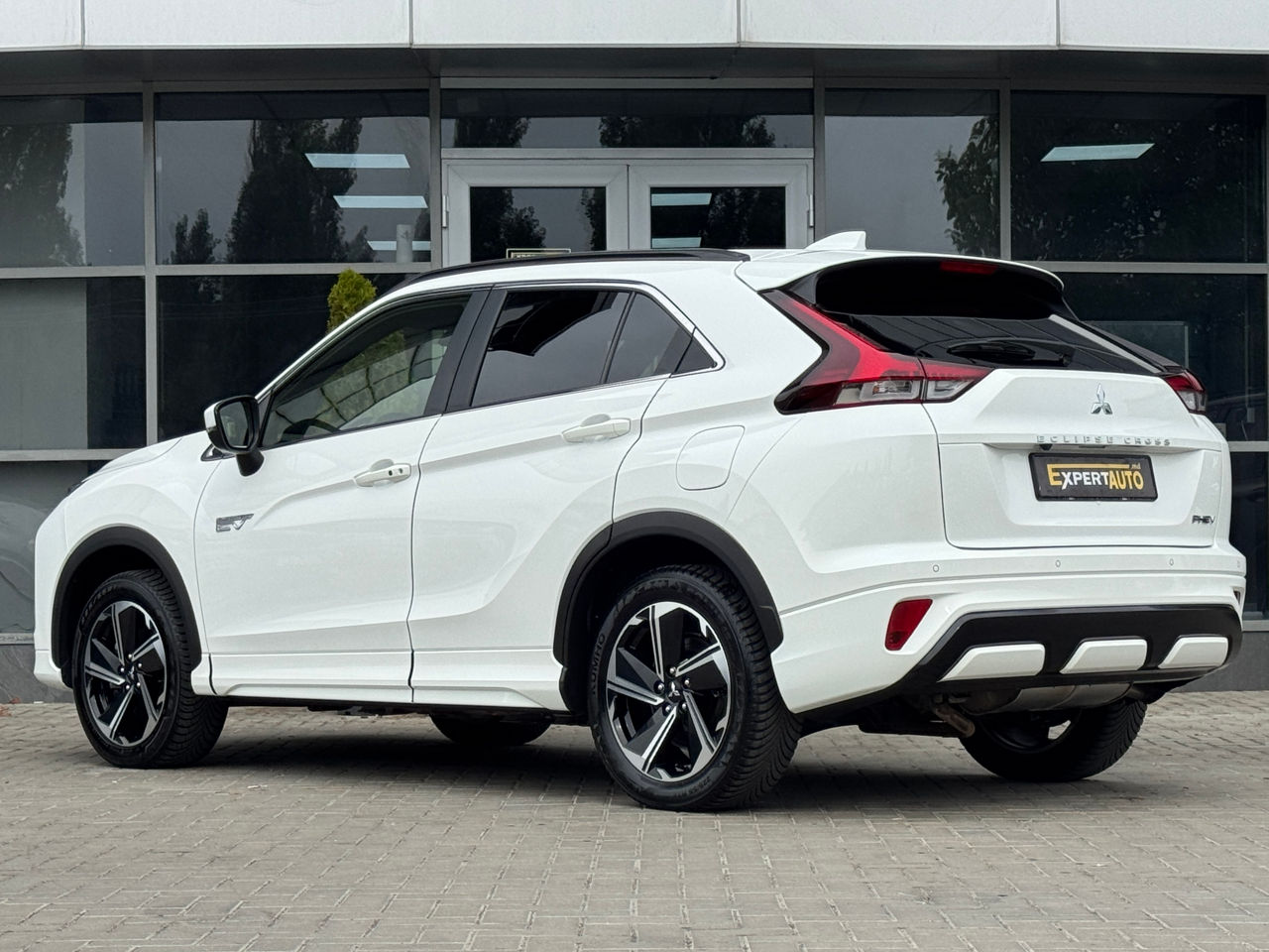 Mitsubishi Eclipse Cross — fotografia 4