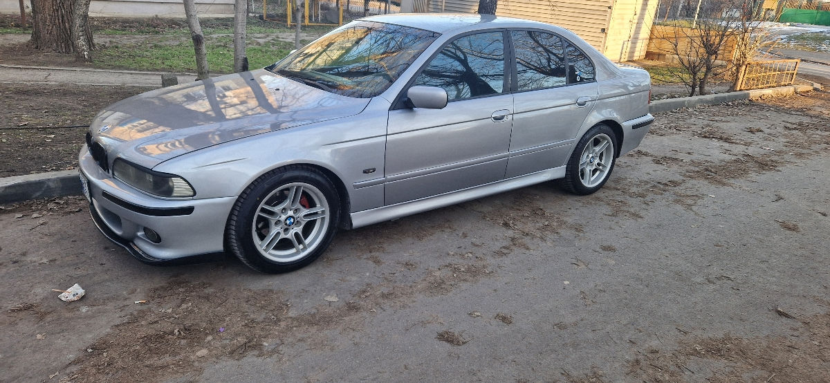 BMW 5 Series 1999 г. с пробегом 600000 км, Дизель, 6800 €
