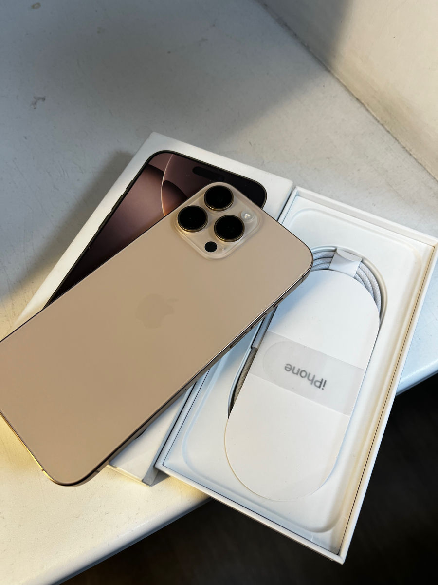 iPhone 16 ProMax Desert 256GB