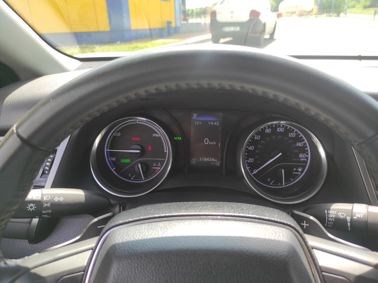 Toyota Camry foto 8
