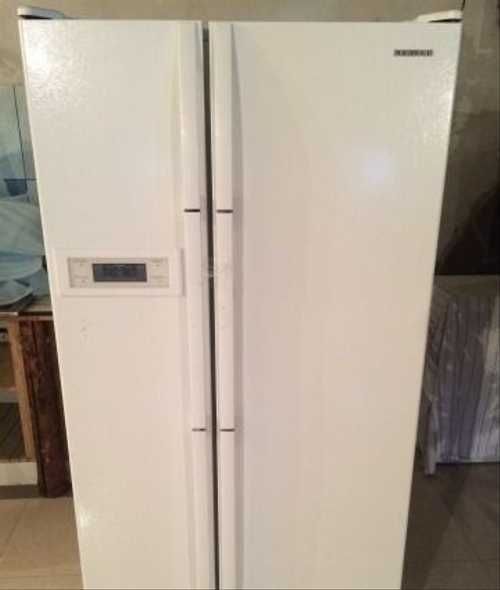 Холодильник самсунг фото