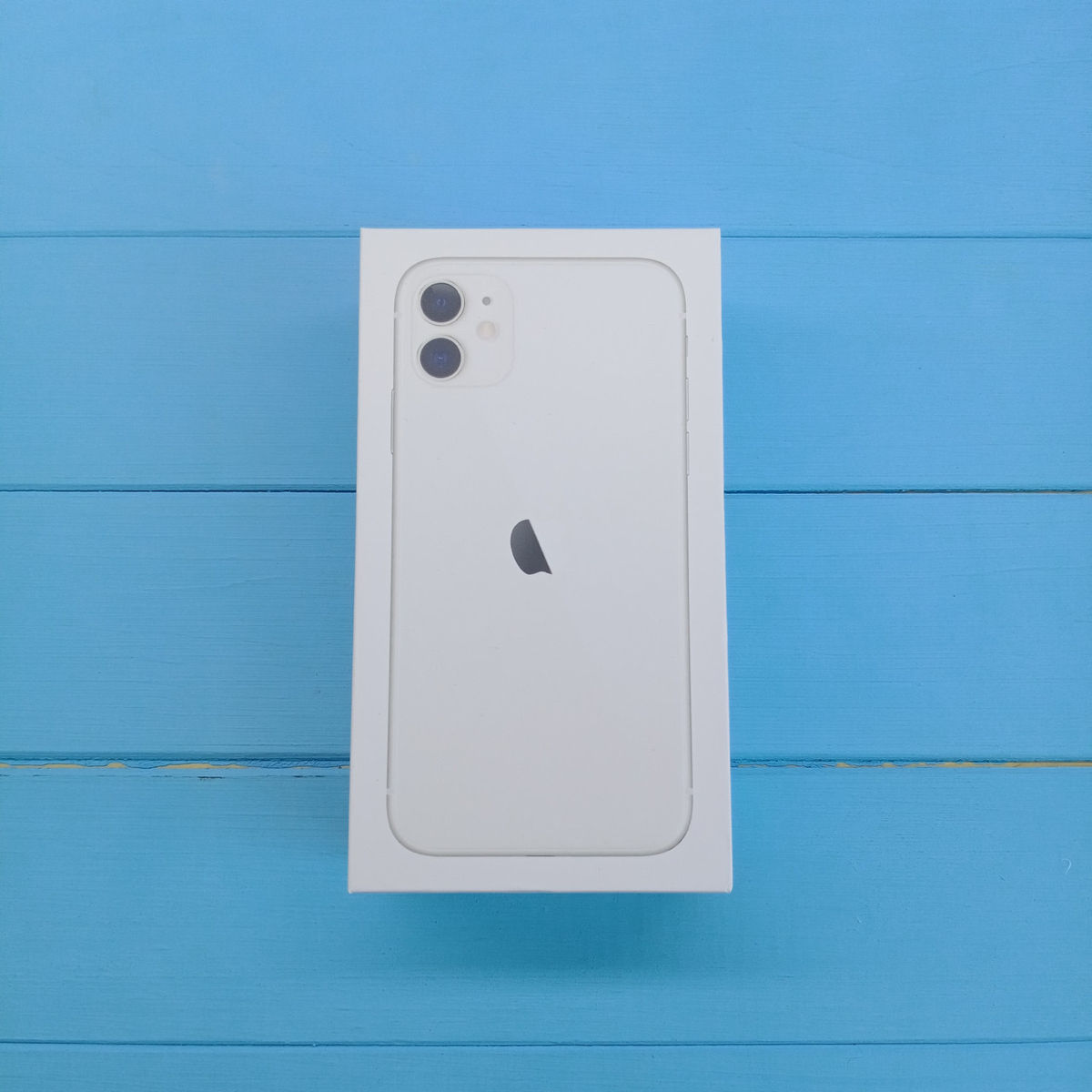 iPhone 11 белый новый