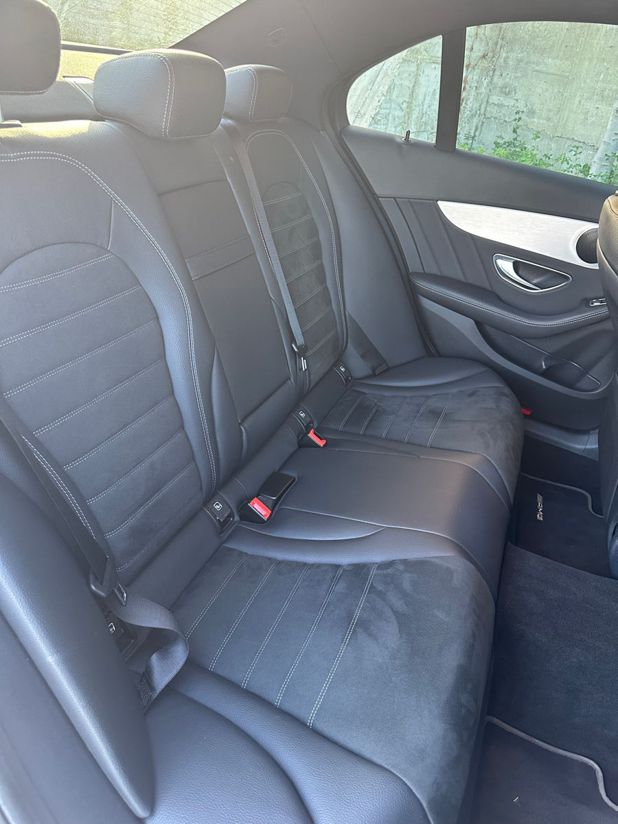 Mercedes C-Class foto 18