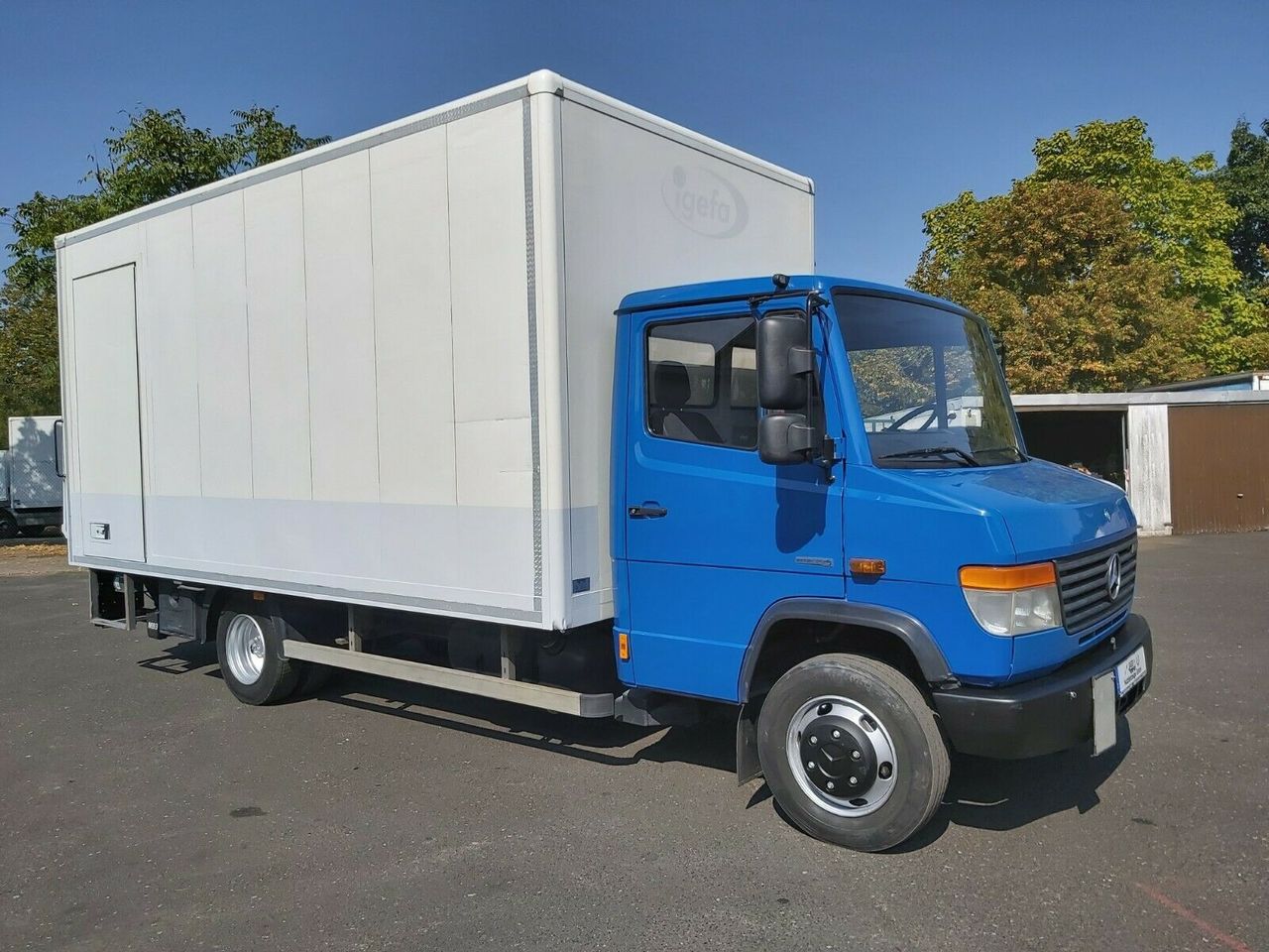 Mercedes Vario 818 D