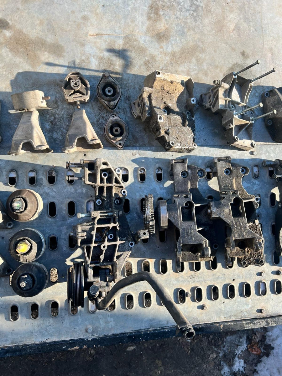 Piese Volkswagen Passat B5, B5+/ Запчасти/dezmembrare/разборка -Passat b5/b5+ фото 4