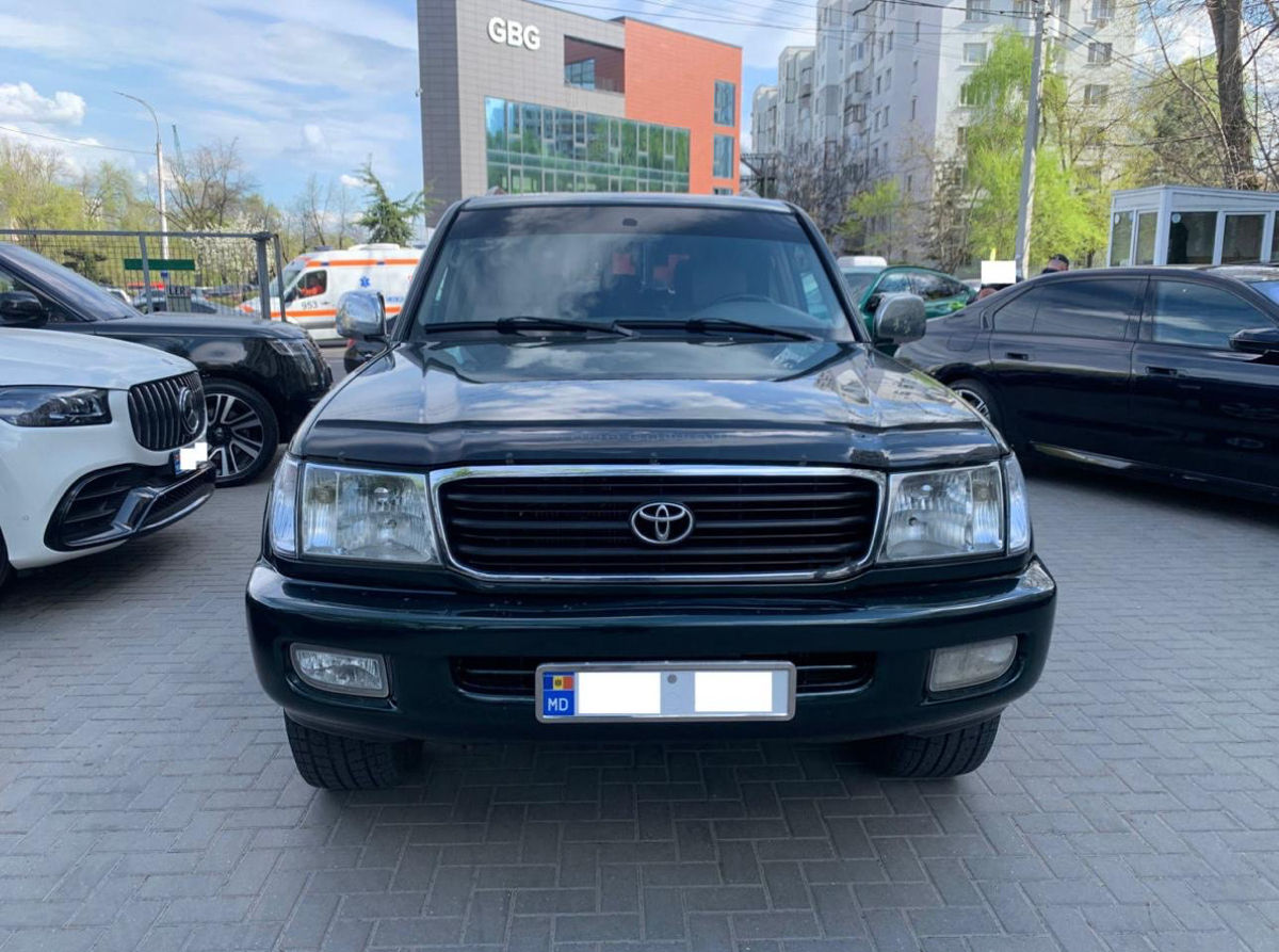 Toyota Land Cruiser an. 2000