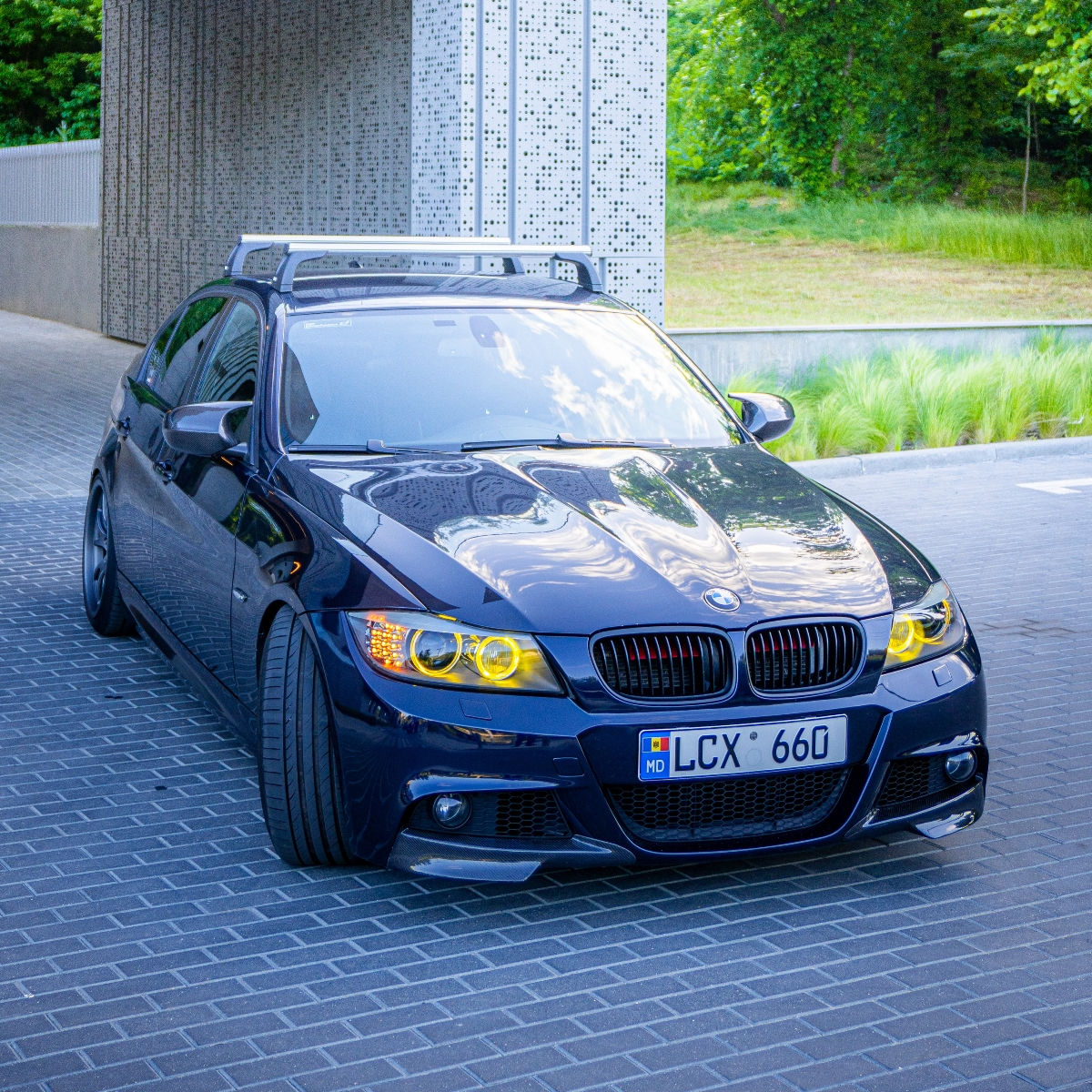 BMW 3 Series foto 1