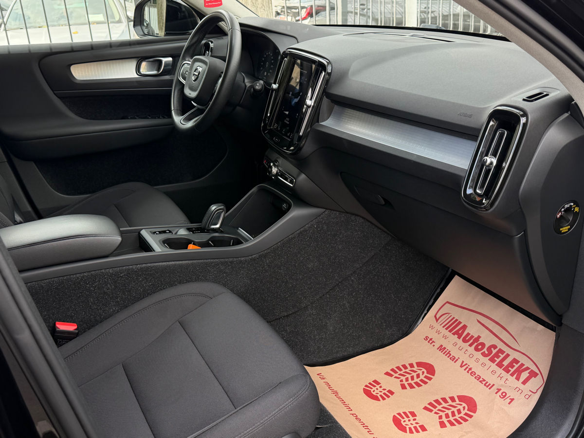 Volvo XC60 2021 photo 11