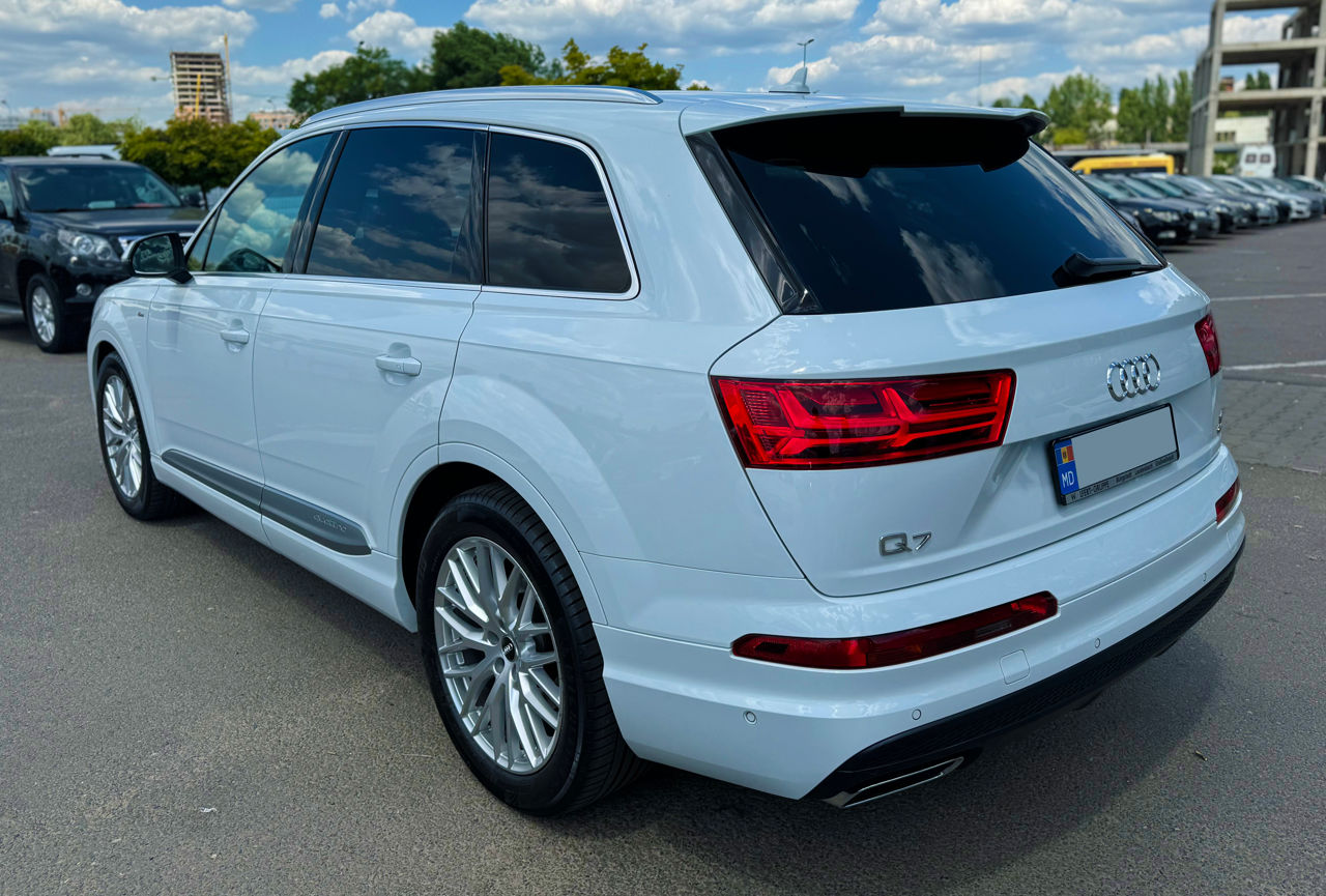 Audi Q7 foto 6