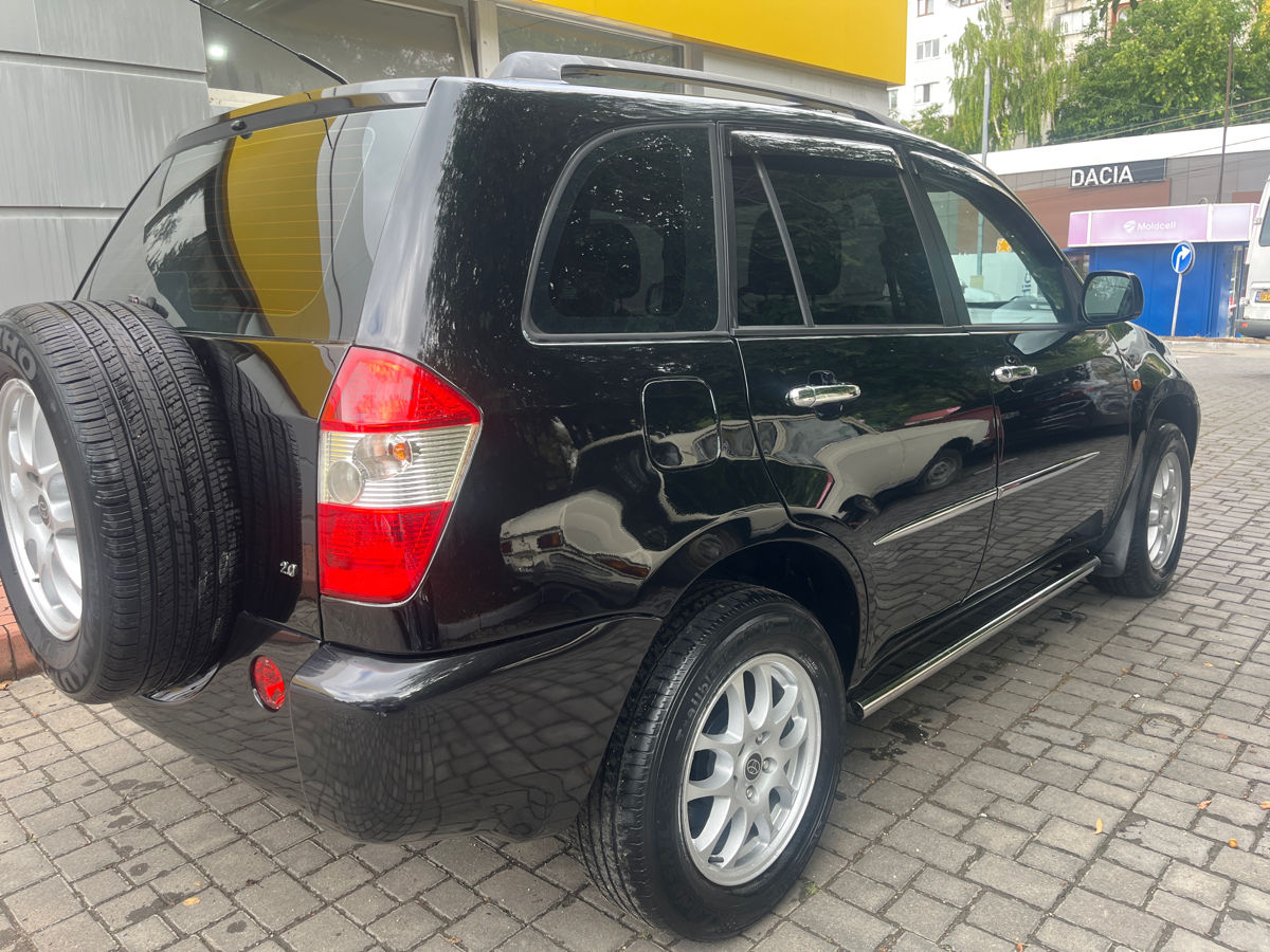 Chery Tiggo 2008 г. с пробегом 127000 км, Бензин, 4999 €