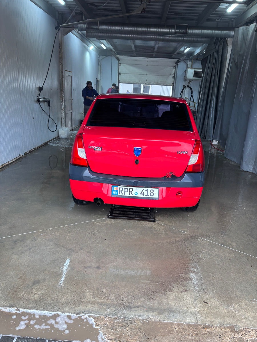 Dacia Logan foto 2