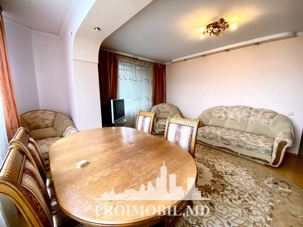 Apartament cu 2 camere, 68 m², Centru, Chișinău foto 3