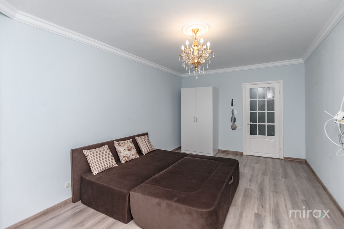 Apartament cu 4 camere, 91 m², Centru, Chișinău foto 4